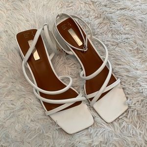 White Sandal heels NEW